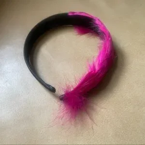 Accessories | Chic Fuchsia Hot Pink And Black Feather  display picture 1